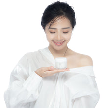 Load image into Gallery viewer, Riku First Milk Whitening Cream