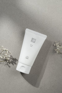 โฟมล้างหน้าน้ำนมแรก (RIKU First Milk Face Cleanser )